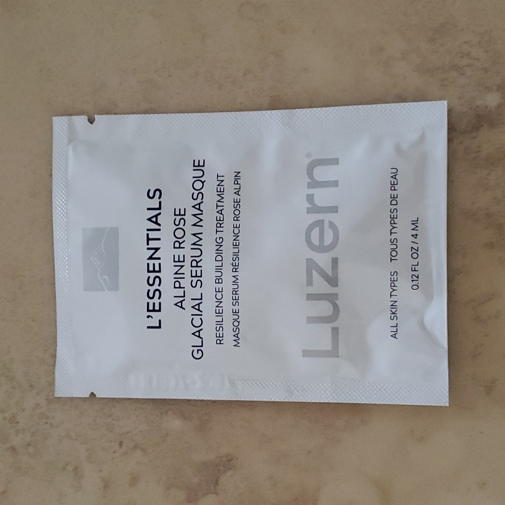 Luzern Glacial Serum Mask